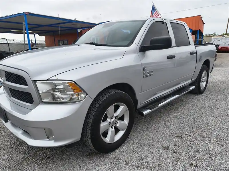 2015 RAM 1500 Express Crew Cab's photo