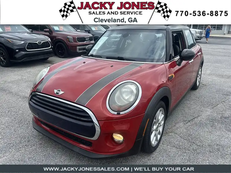2016 MINI Cooper 4 Door's photo