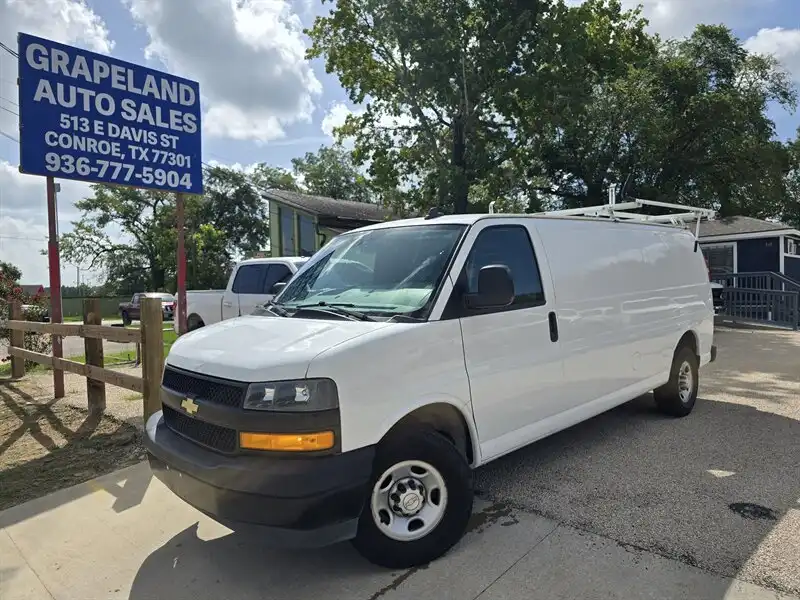 2021 Chevrolet Express 2500 Extended Work Van HD's photo