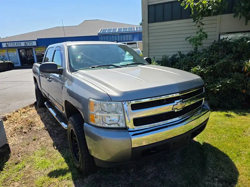 2008 Chevrolet Silverado 1500 LS 4WD Crew Cab's photo