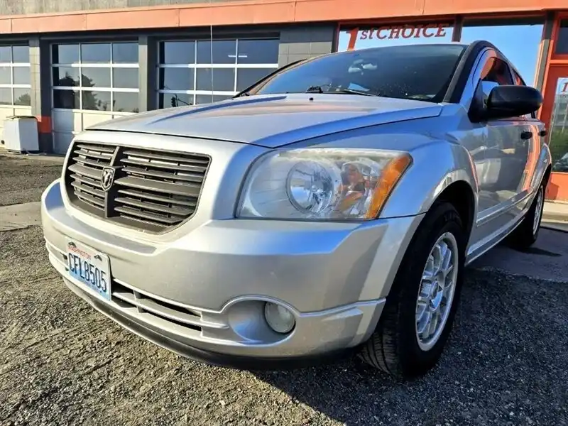 2007 Dodge Caliber SXT FWD's photo