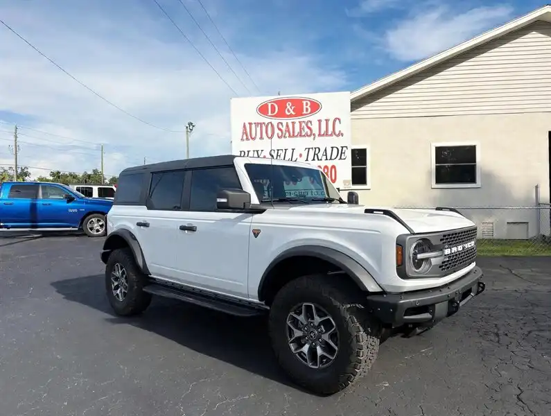 2024 Ford Bronco Badlands 4WD's photo