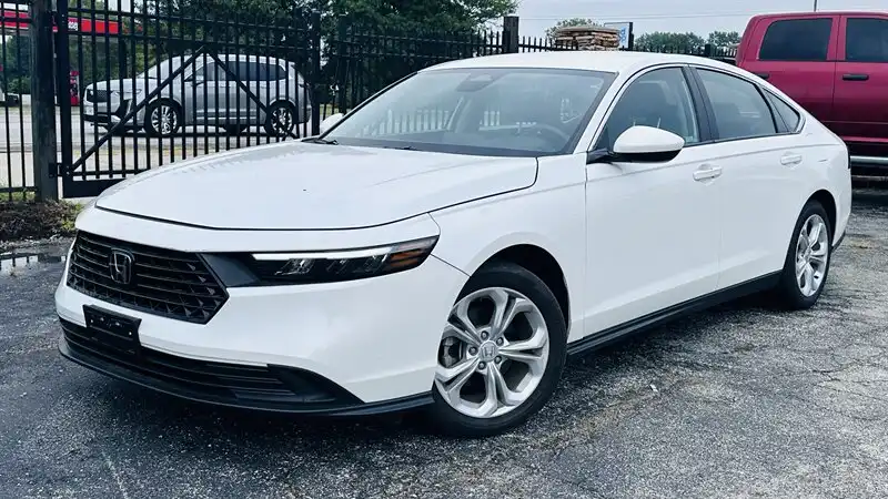 2024 Honda Accord 1.5T LX CVT's photo