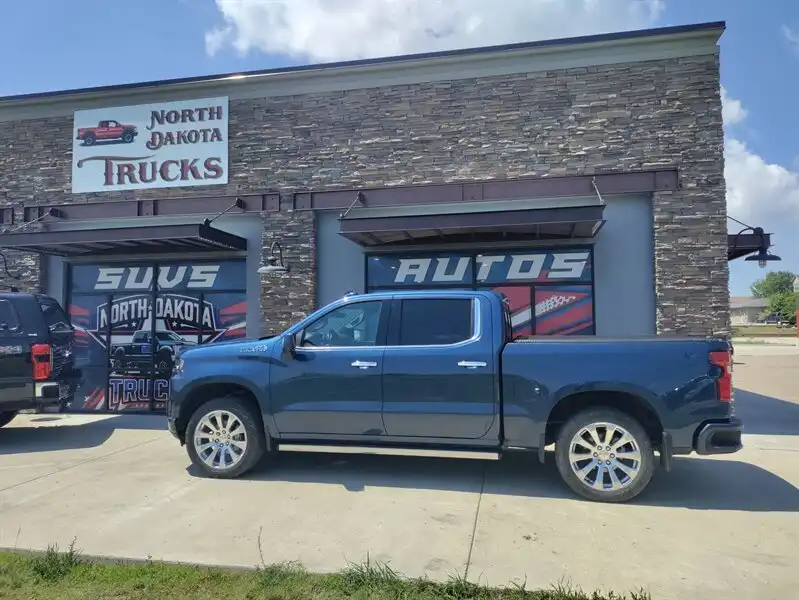 2019 Chevrolet Silverado 1500 High Country 4X4 Crew Cab Short Box's photo