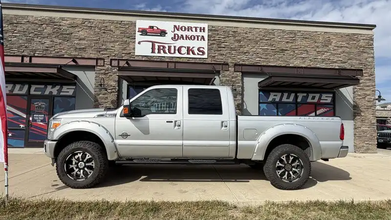 2015 Ford F-350 Lariat 4WD Crew Cab SRW 156 in's photo