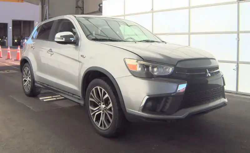 2019 Mitsubishi Outlander Sport 2.0 ES 2WD CVT's photo