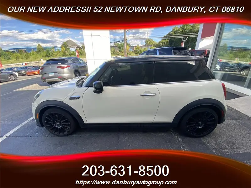 2022 MINI Hardtop Cooper S photo 3
