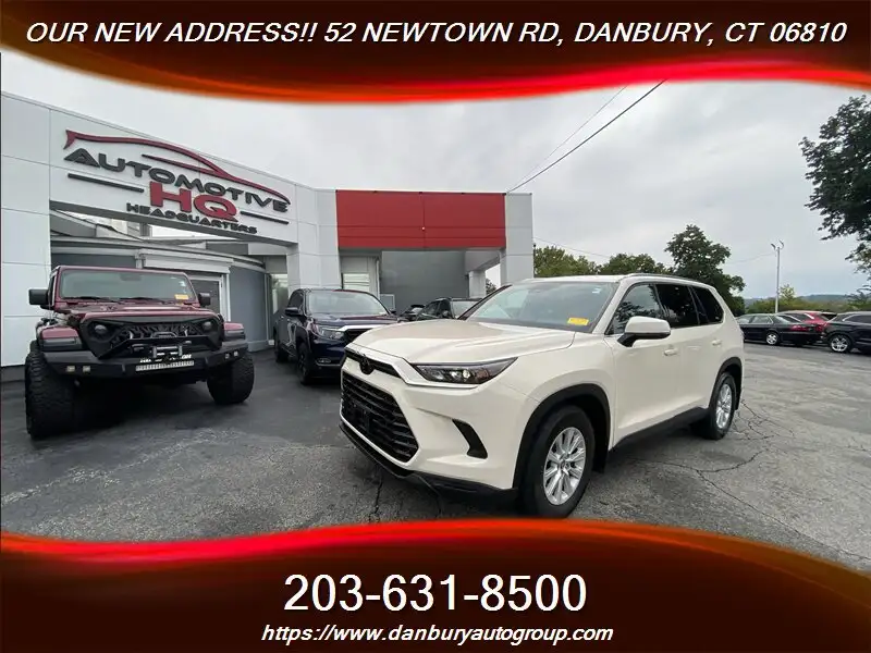 2024 Toyota Grand Highlander XLE AWD's photo