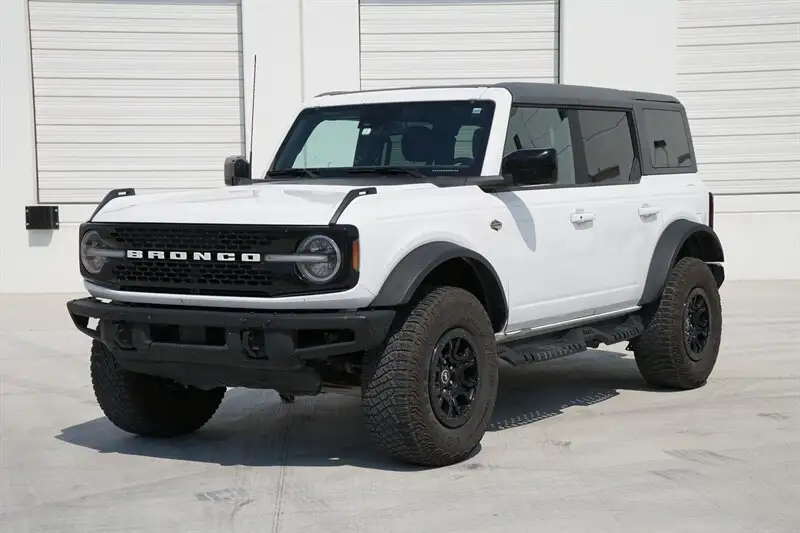 2021 Ford Bronco Wildtrak 4x4 photo 1