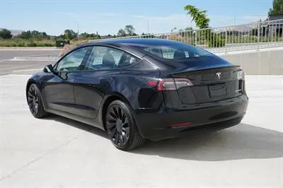 2023 Tesla Model 3 Performance photo 4