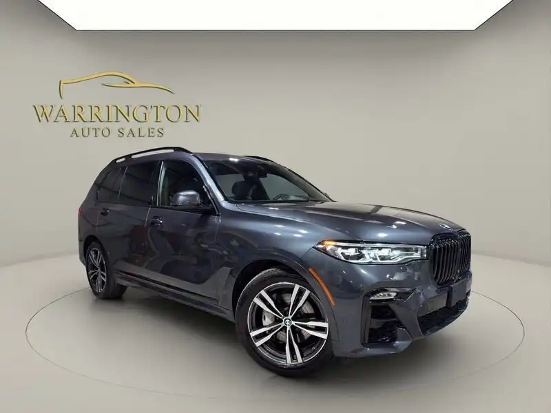 2021 BMW X7 xDrive40i's photo