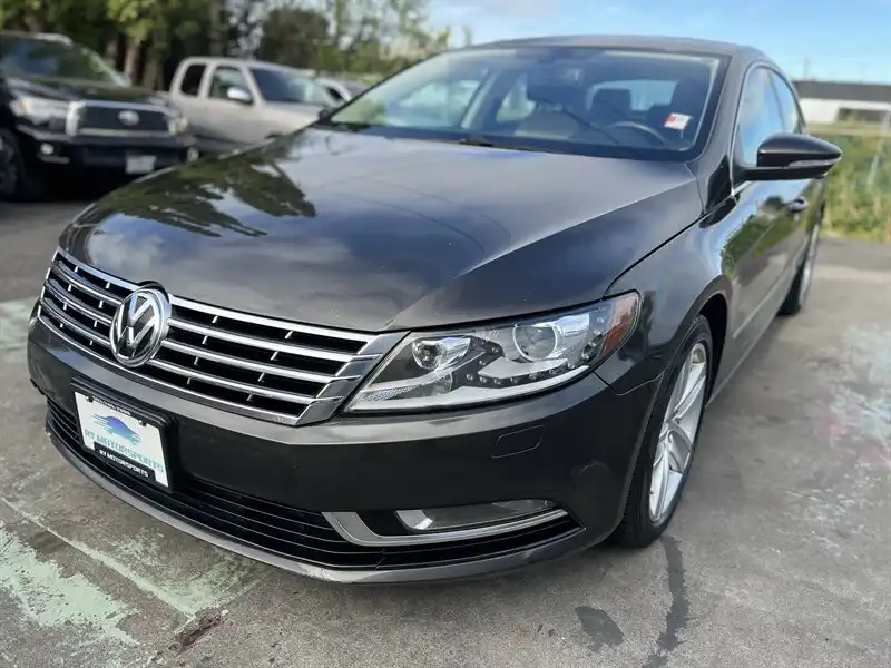 2013 Volkswagen CC R-Line PZEV's photo
