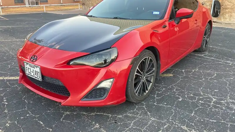 2013 Scion FR-S MT 10 Series's photo