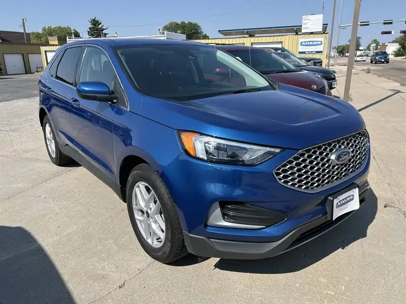 2023 Ford Edge SEL AWD's photo