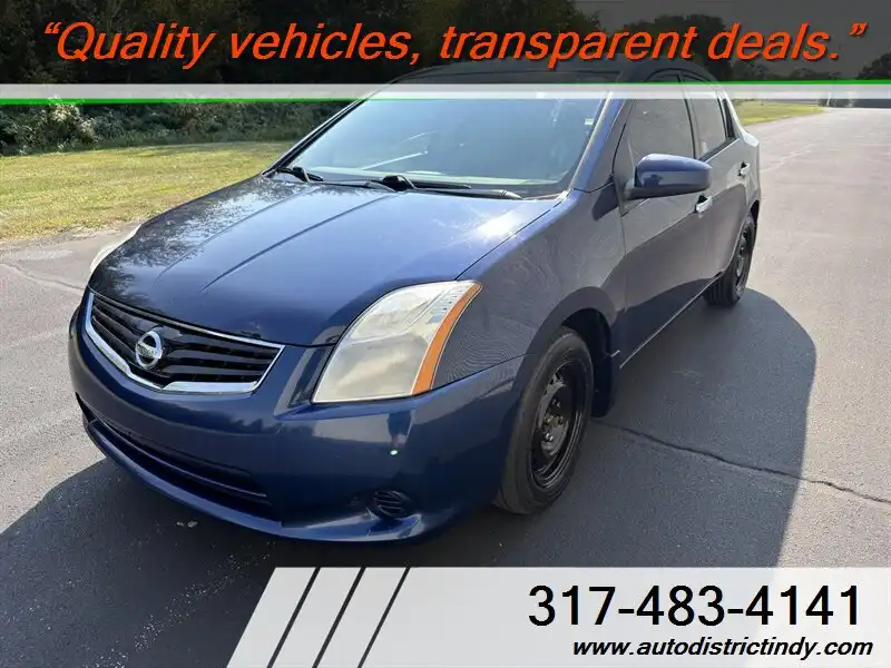 2010 Nissan Sentra 2.0 Sedan's photo