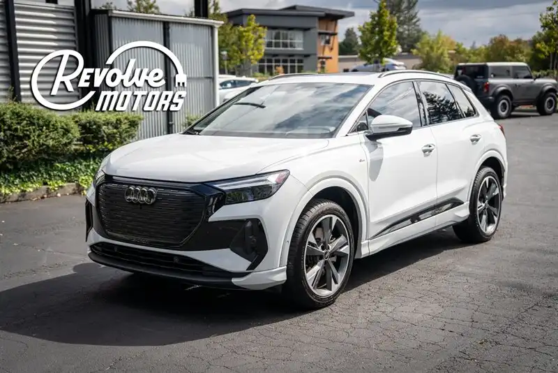 2023 Audi Q4 e-tron 50 Premium Plus quattro's photo