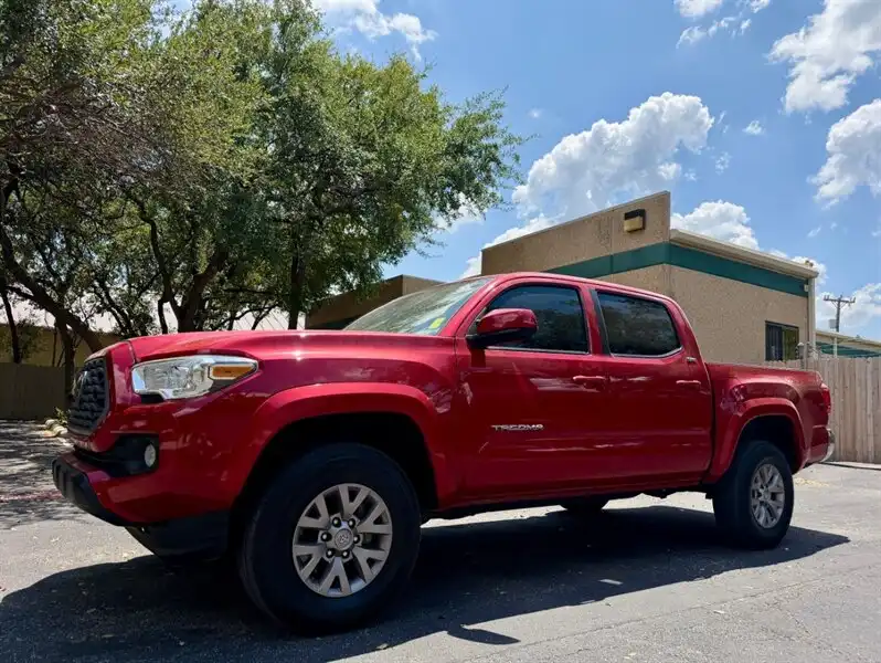 2019 Toyota Tacoma SR5 Double Cab 2WD V6 Auto Short Bed's photo