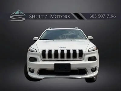 2017 Jeep Cherokee Overland 4X4 photo 3