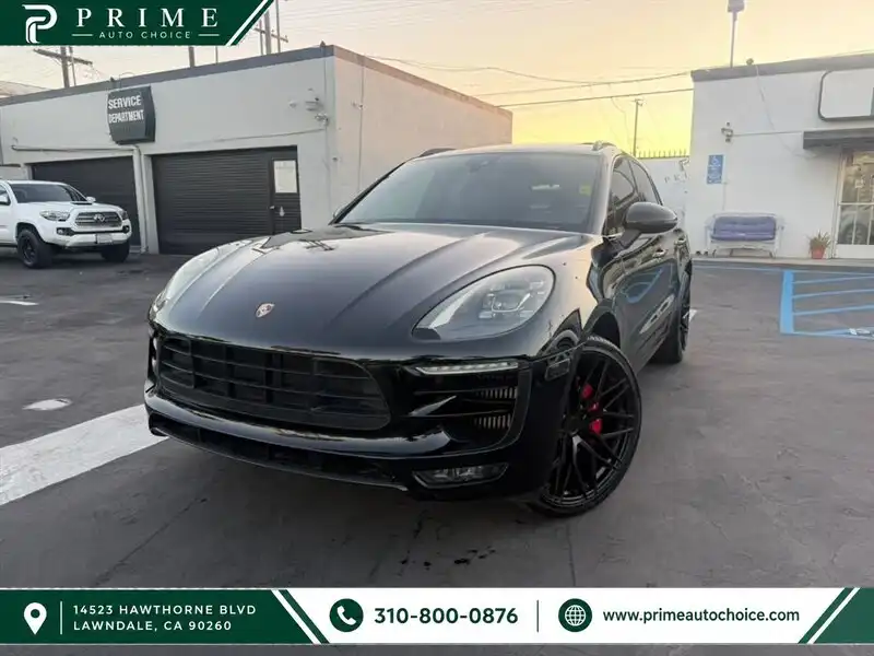 2018 Porsche Macan GTS's photo