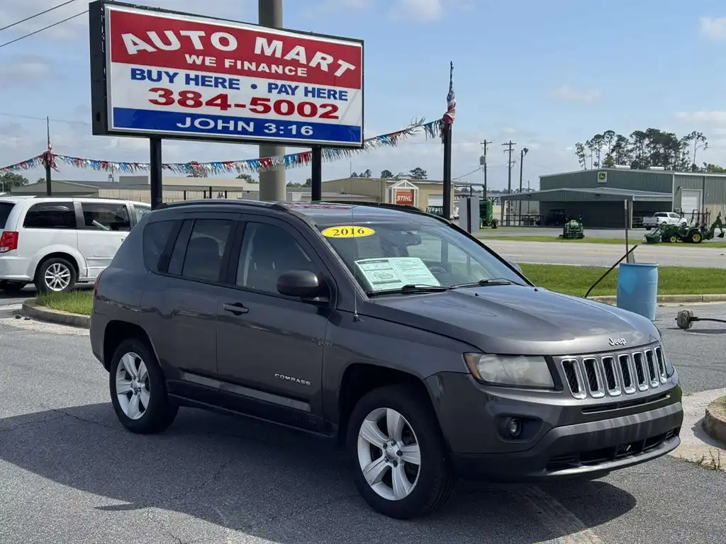 2016 Jeep Compass Sport's photo