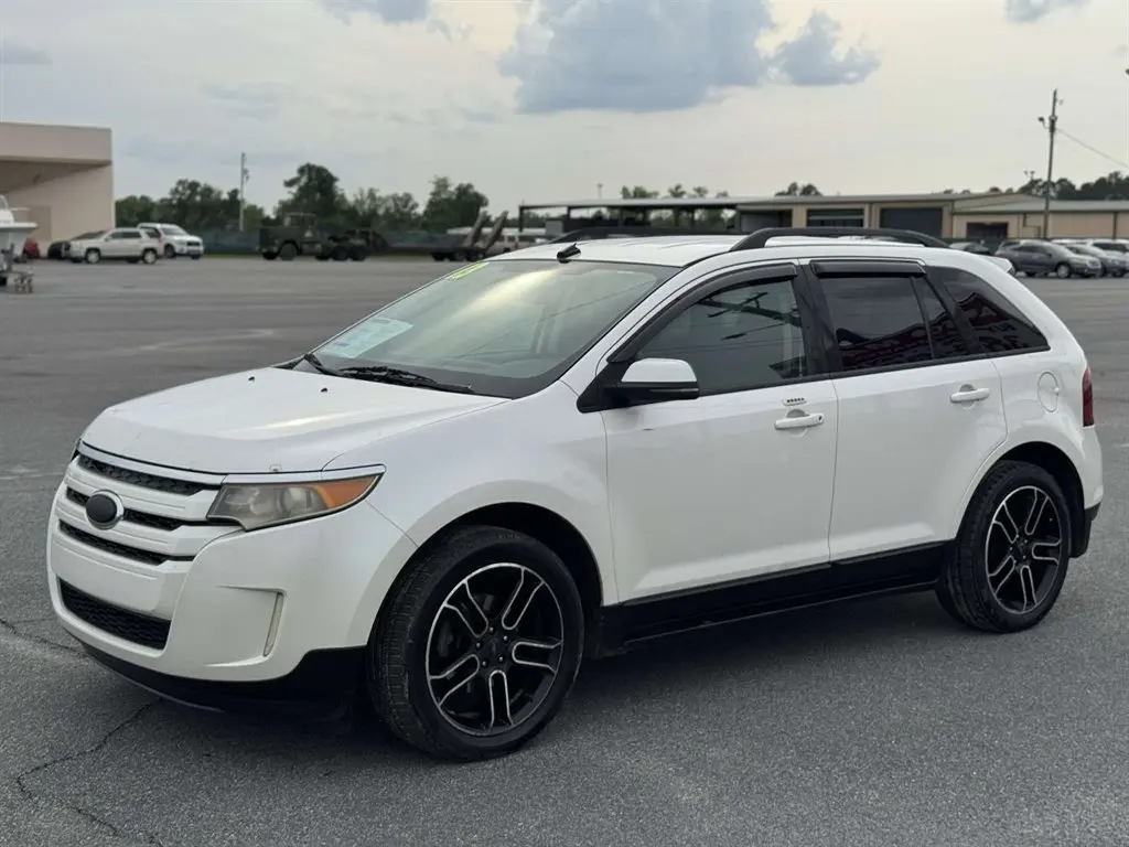 2013 Ford Edge SEL photo 3