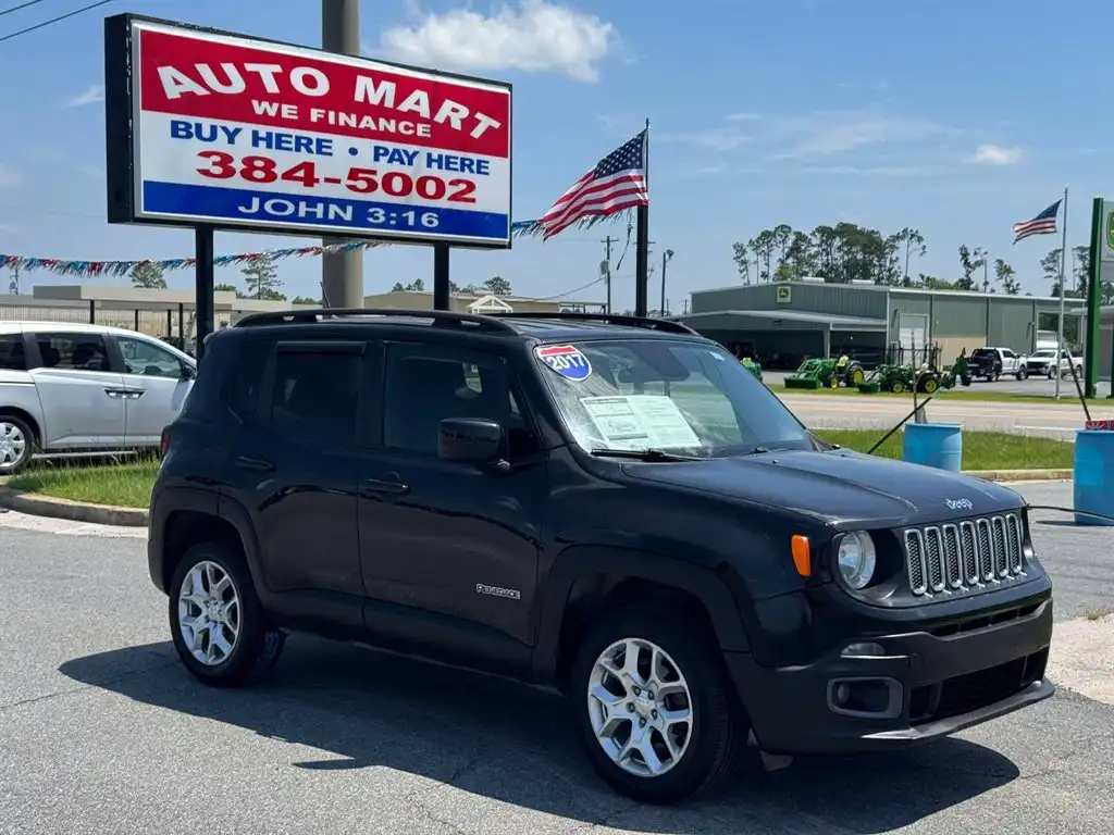2017 Jeep Renegade Latitude 4x4's photo