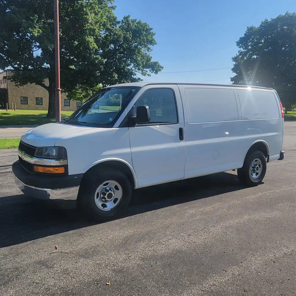 2019 Chevrolet Express Work Van HD 2500's photo