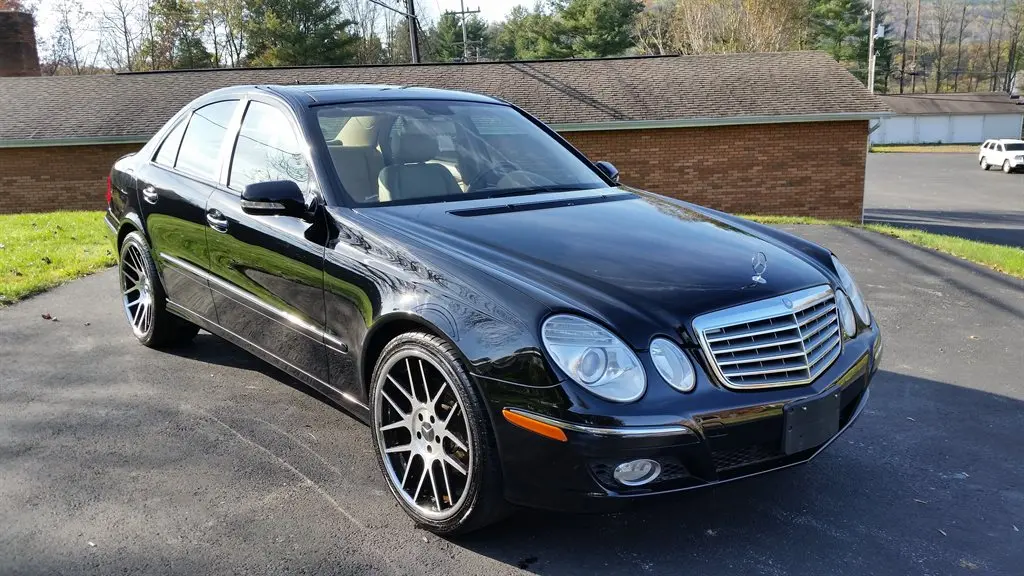 2009 Mercedes-Benz E-Class E350 4MATIC photo 3