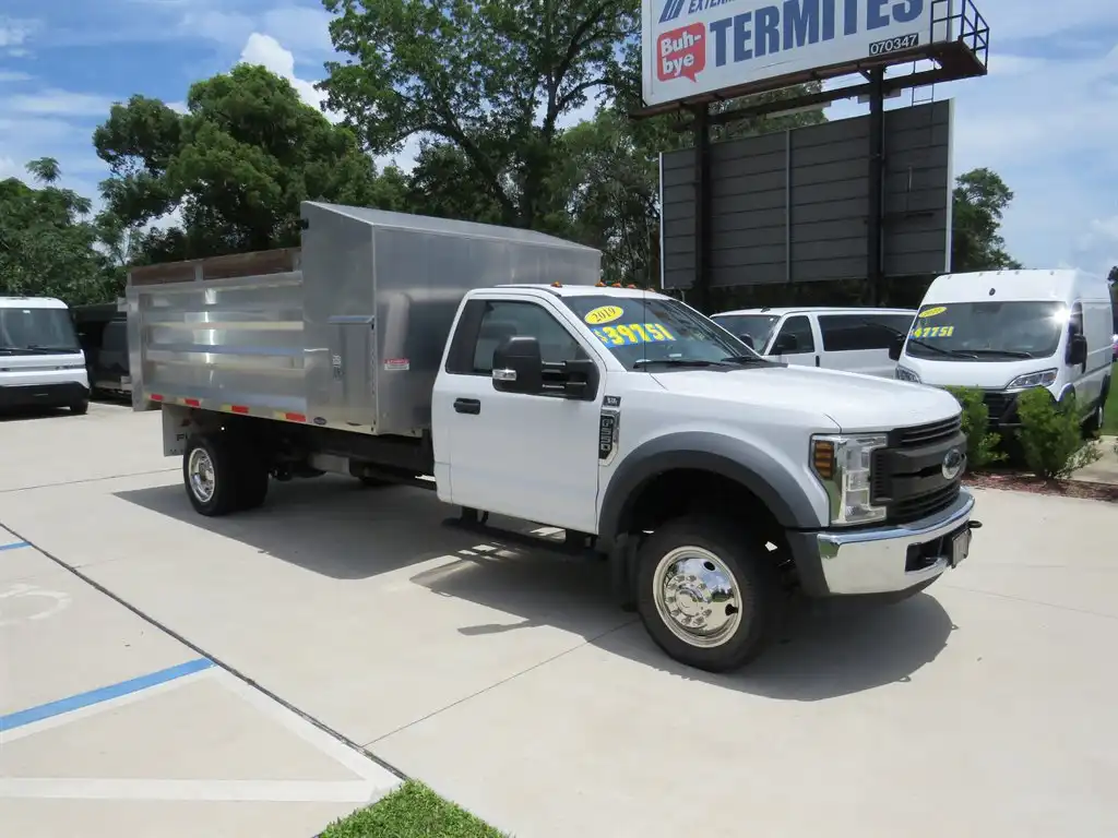 2019 Ford F-550 XL Regular Cab 205-In DRW's photo