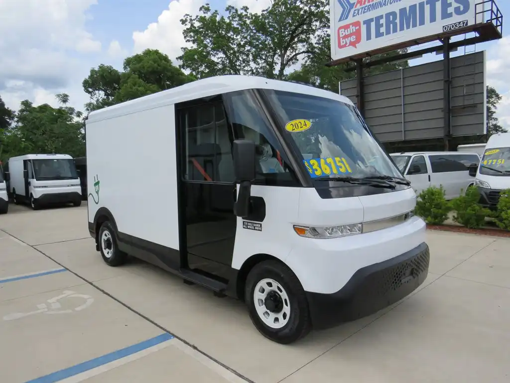 2024 Chevrolet BrightDrop BrightDrop Zevo 400 AWD's photo