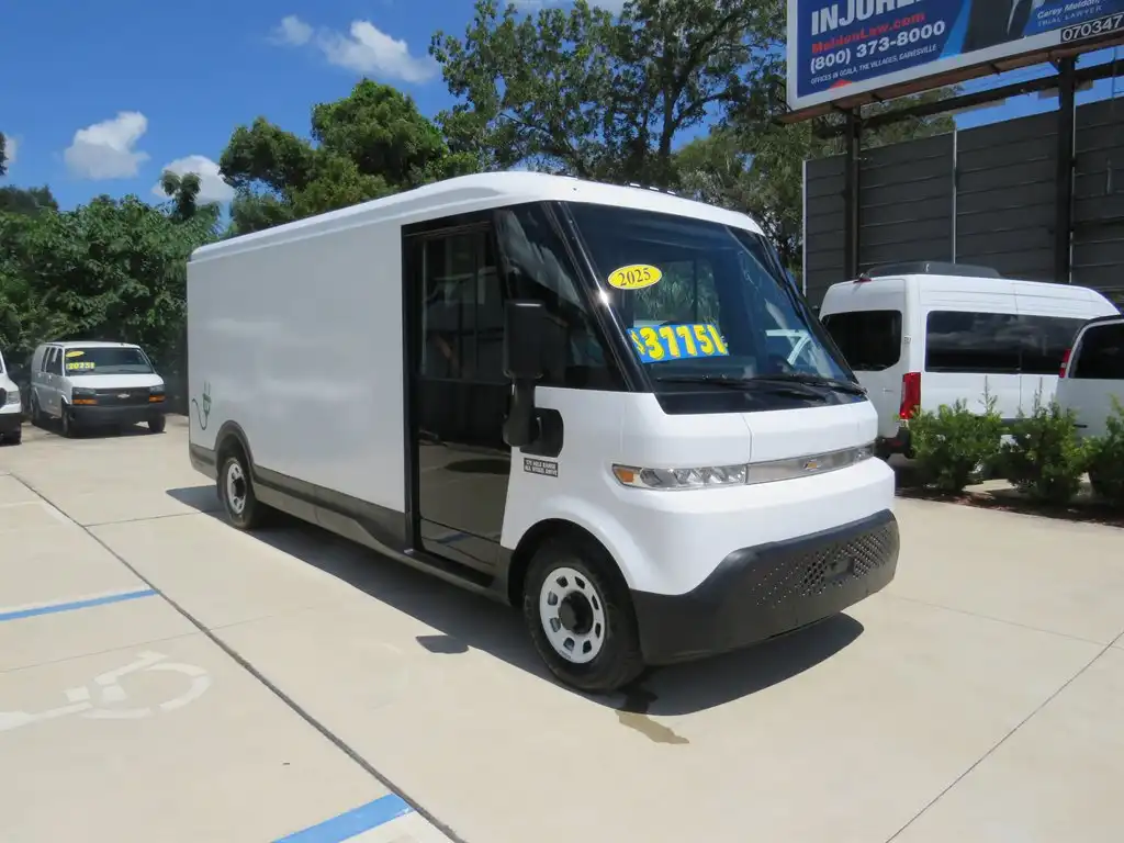 2025 Chevrolet BrightDrop AWD 600's photo