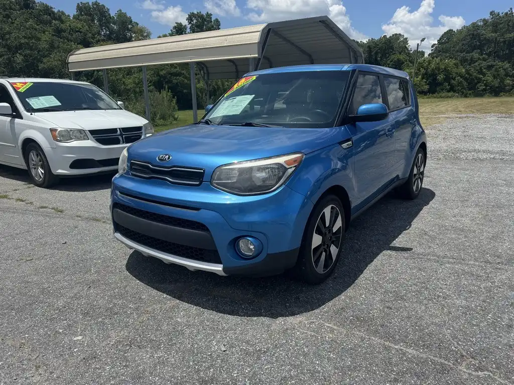 2018 Kia Soul 2.0L + 6 A/T's photo