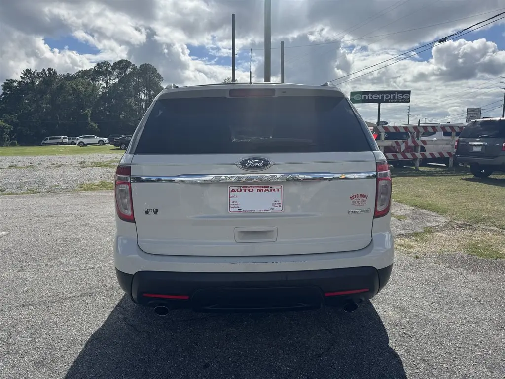 2012 Ford Explorer Base photo 4