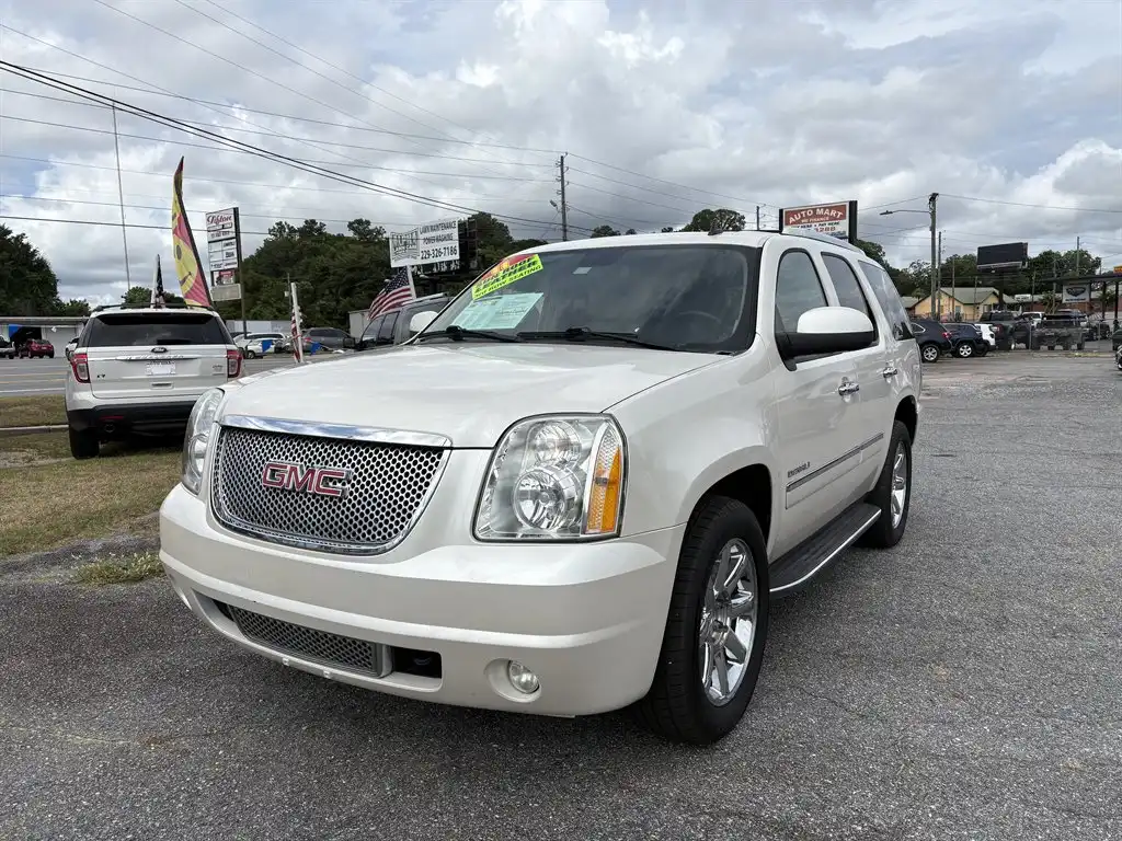 2011 GMC Yukon Denali - 2WD's photo