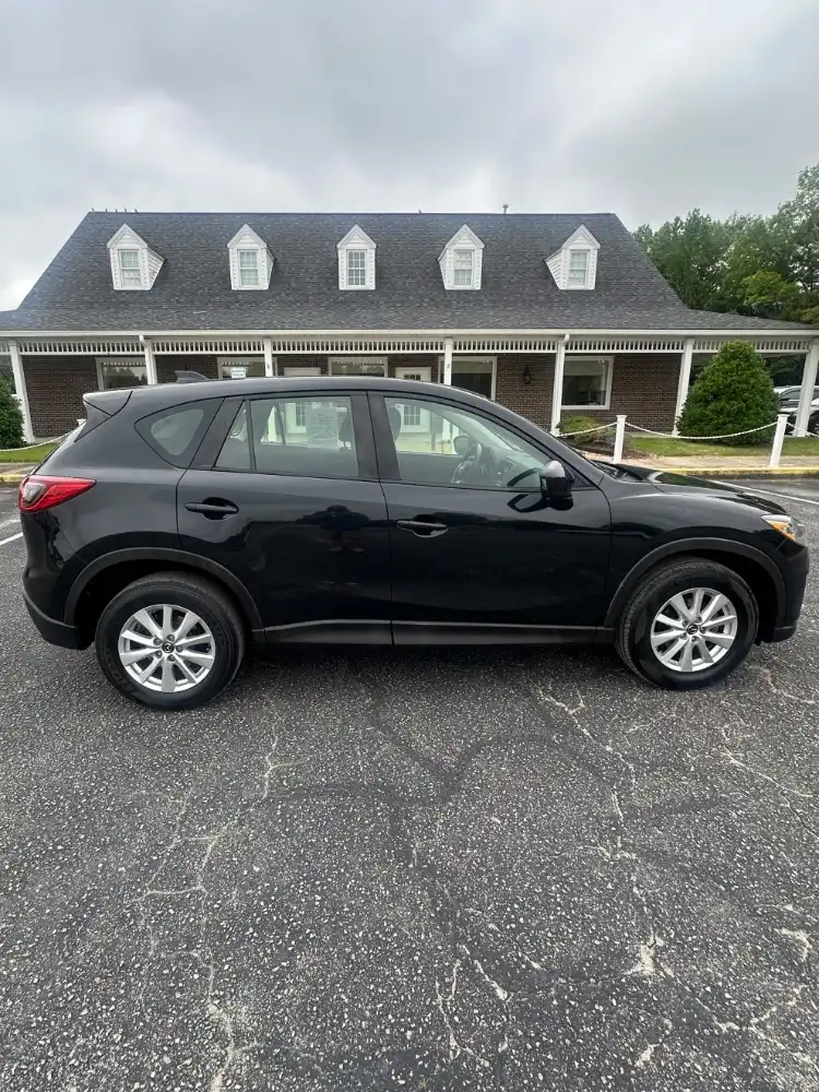 2013 Mazda CX-5 Sport's photo