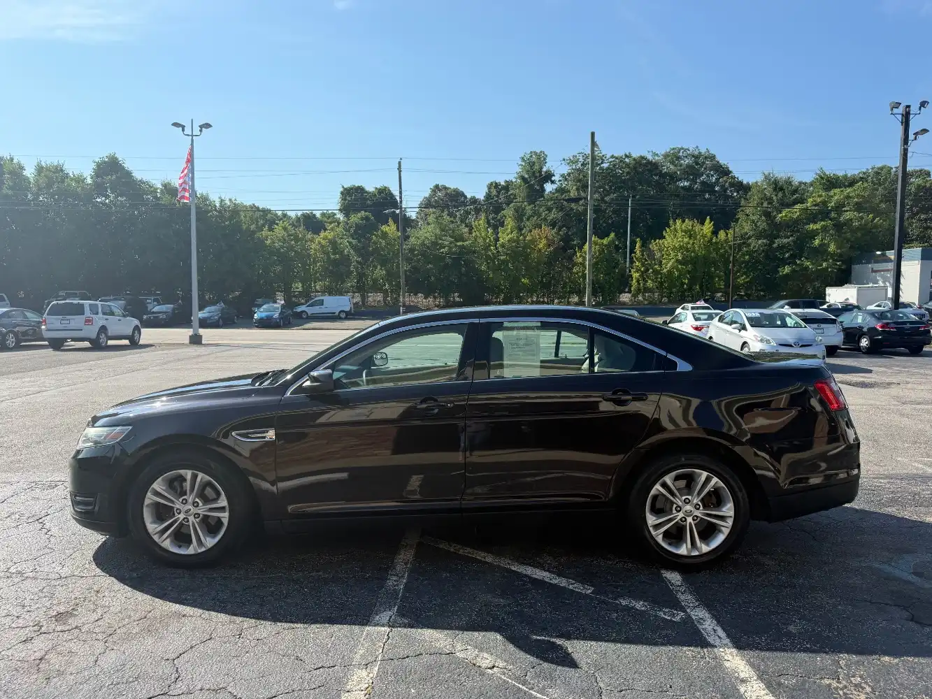 2013 Ford Taurus SEL FWD's photo