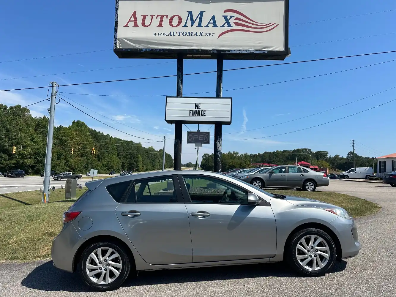 2012 Mazda CX-3 Touring Auto SKYACTIV i 5-Door's photo