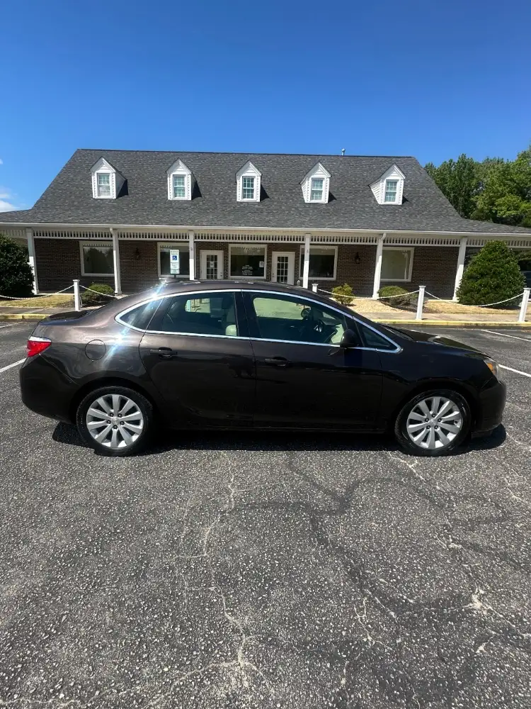 2016 Buick Verano 1SD's photo