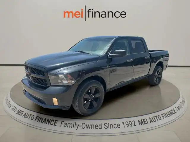 2017 RAM 1500 ST Crew Cab 4x4 5'7" Box's photo