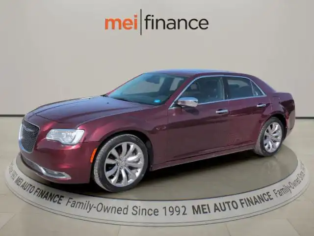 2020 Chrysler 300 Limited's photo