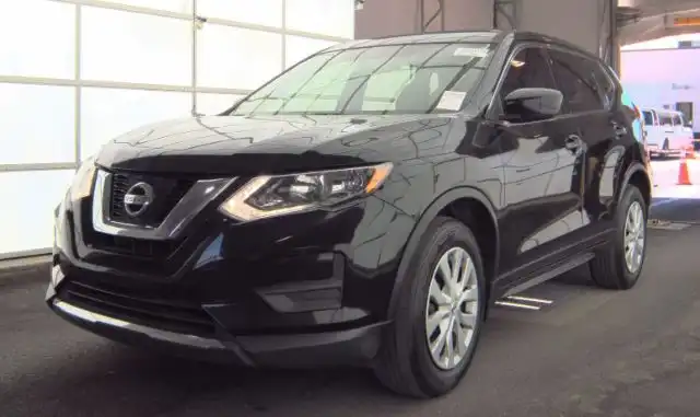 2017 Nissan Rogue S AWD's photo