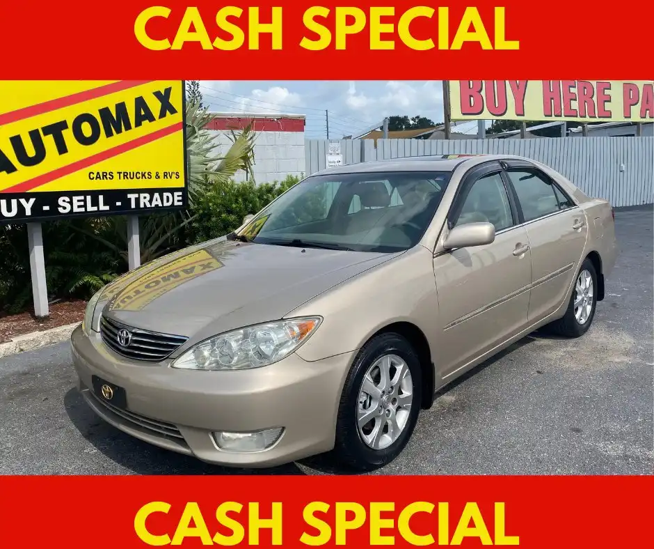 2005 Toyota Camry XLE V6 5AT's photo