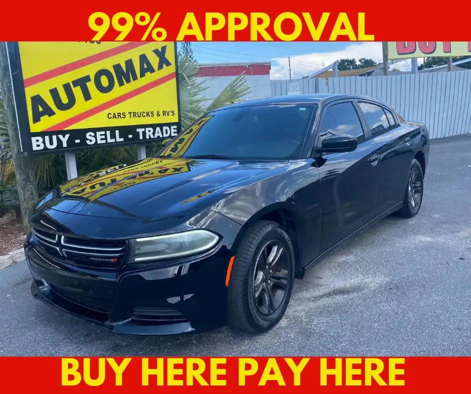 2016 Dodge Charger SE's photo