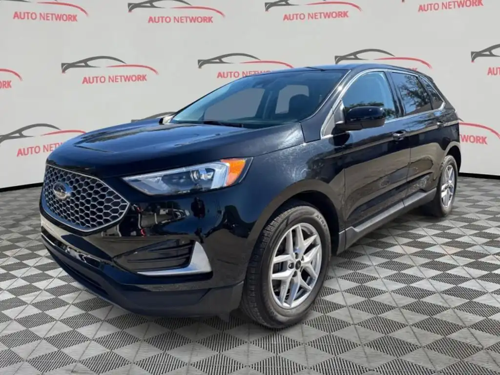 2024 Ford Edge SEL AWD's photo