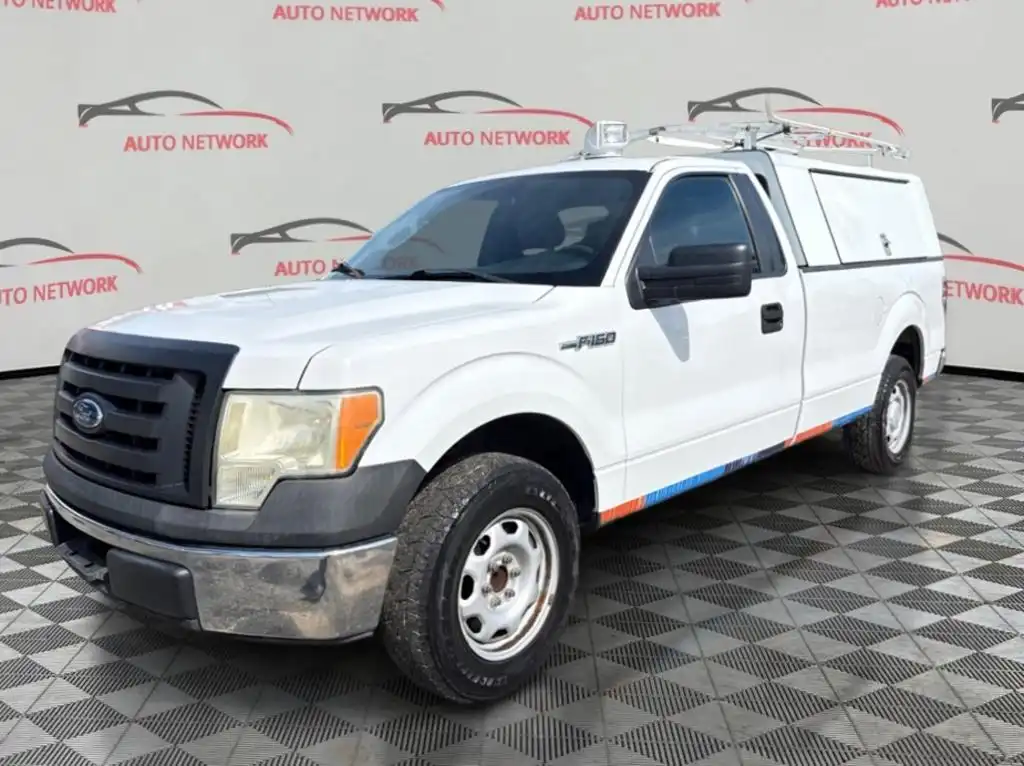 2011 Ford F-150 XL Regular Cab 126-in's photo