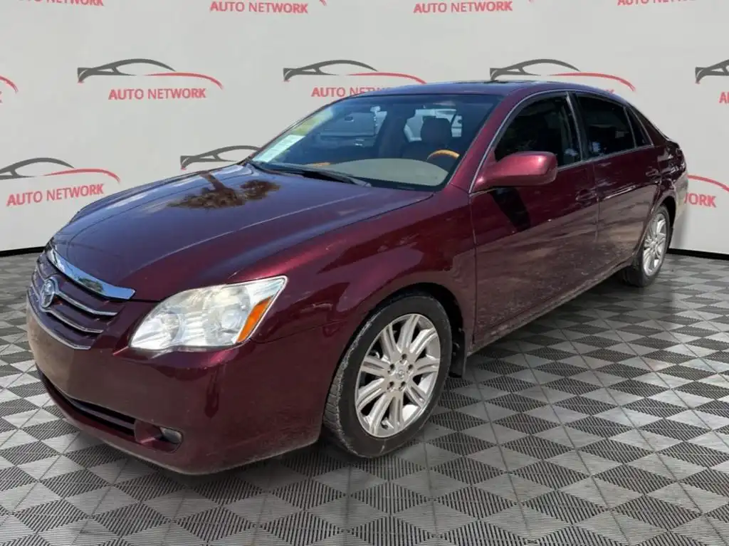 2005 Toyota Avalon Limited's photo