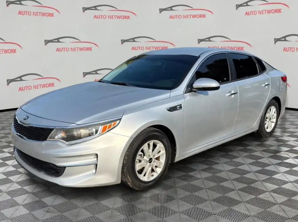 2018 Kia Optima LX AT's photo