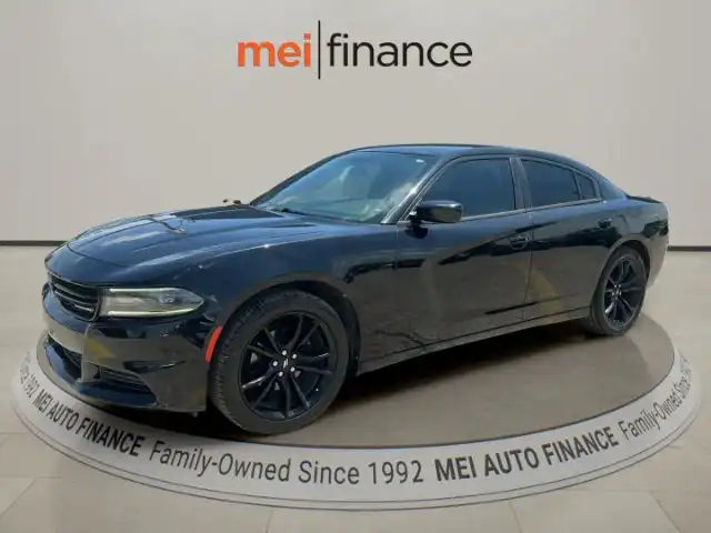 2018 Dodge Charger SXT's photo