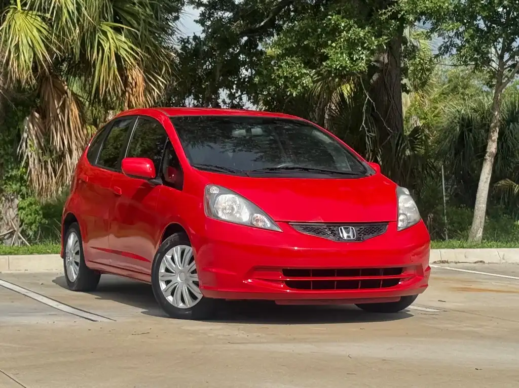 2013 Honda Fit Auto's photo