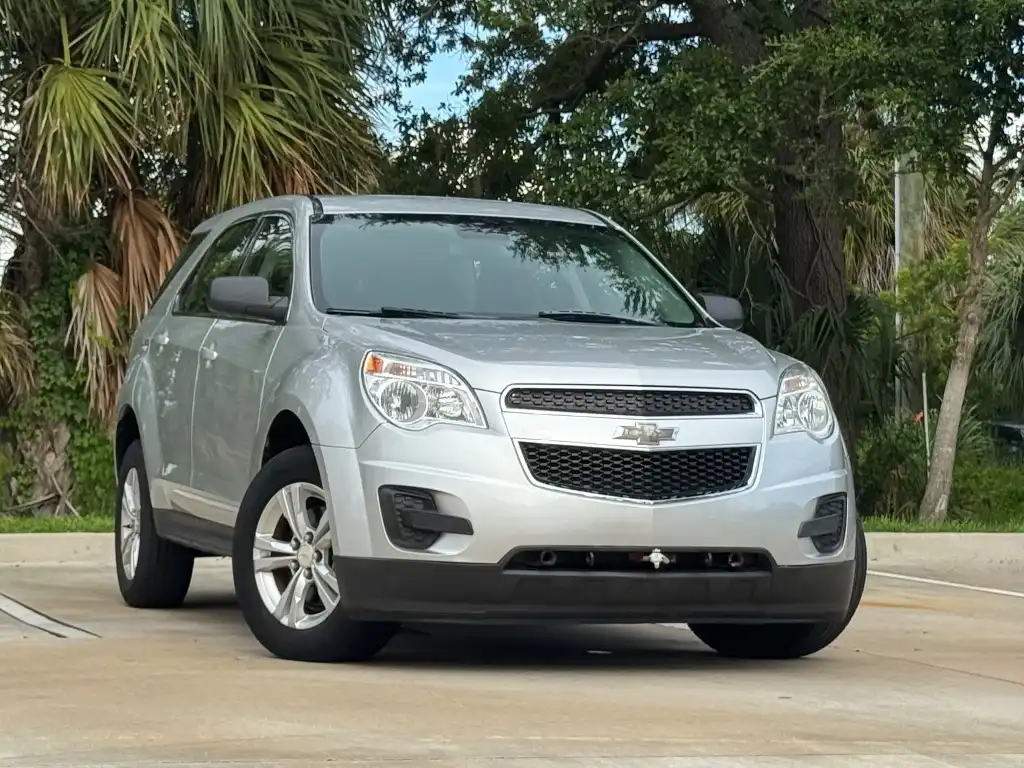 2014 Chevrolet Equinox LS's photo